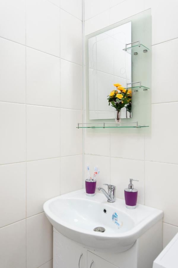 Comfortable Apartment In The Golden Square. อัลมาตี ภายนอก รูปภาพ